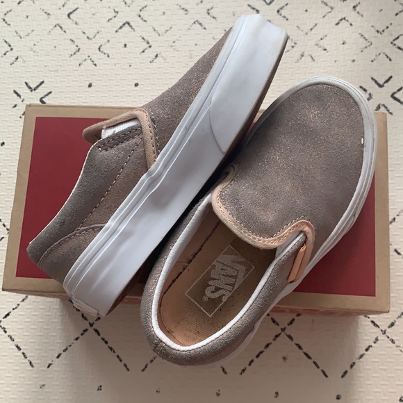 Girls Slip on vans size 10.5 - Picture 2 of 7